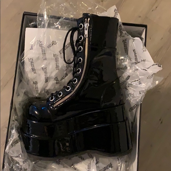 Demonia | Shoes | Bear 265 Patent Black 